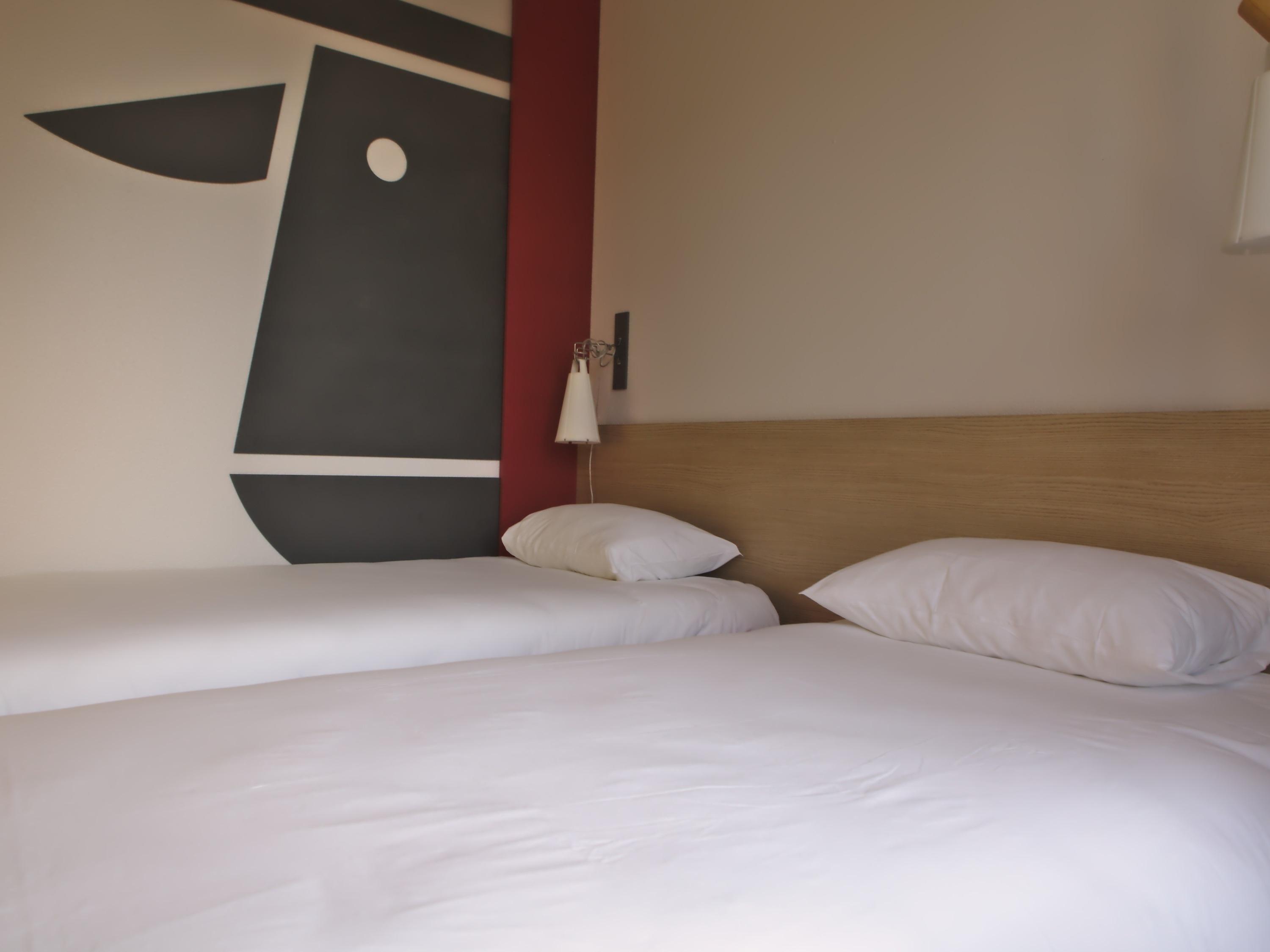 Ibis Styles Moulins Centre Hotel Екстериор снимка