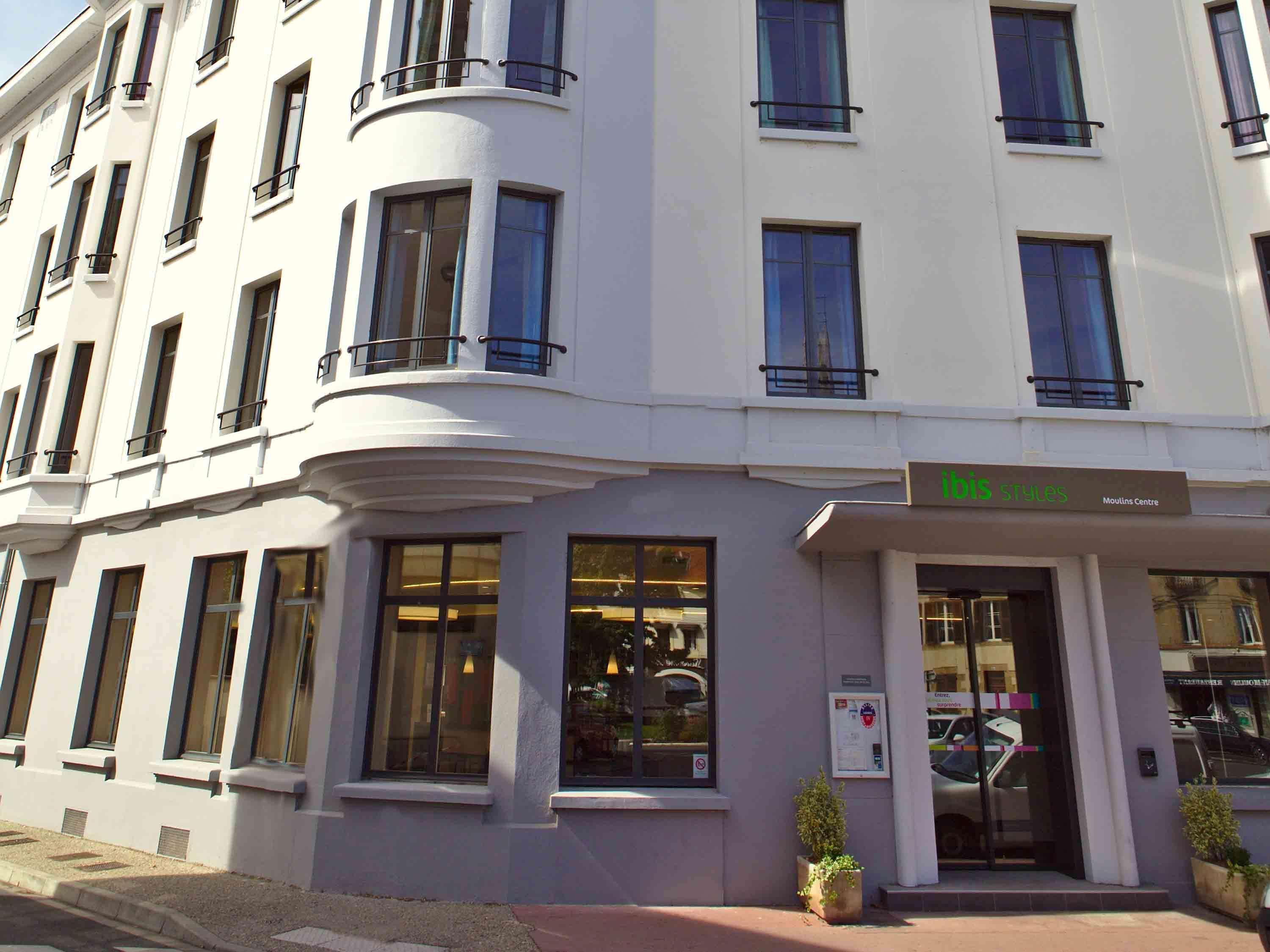 Ibis Styles Moulins Centre Hotel Екстериор снимка