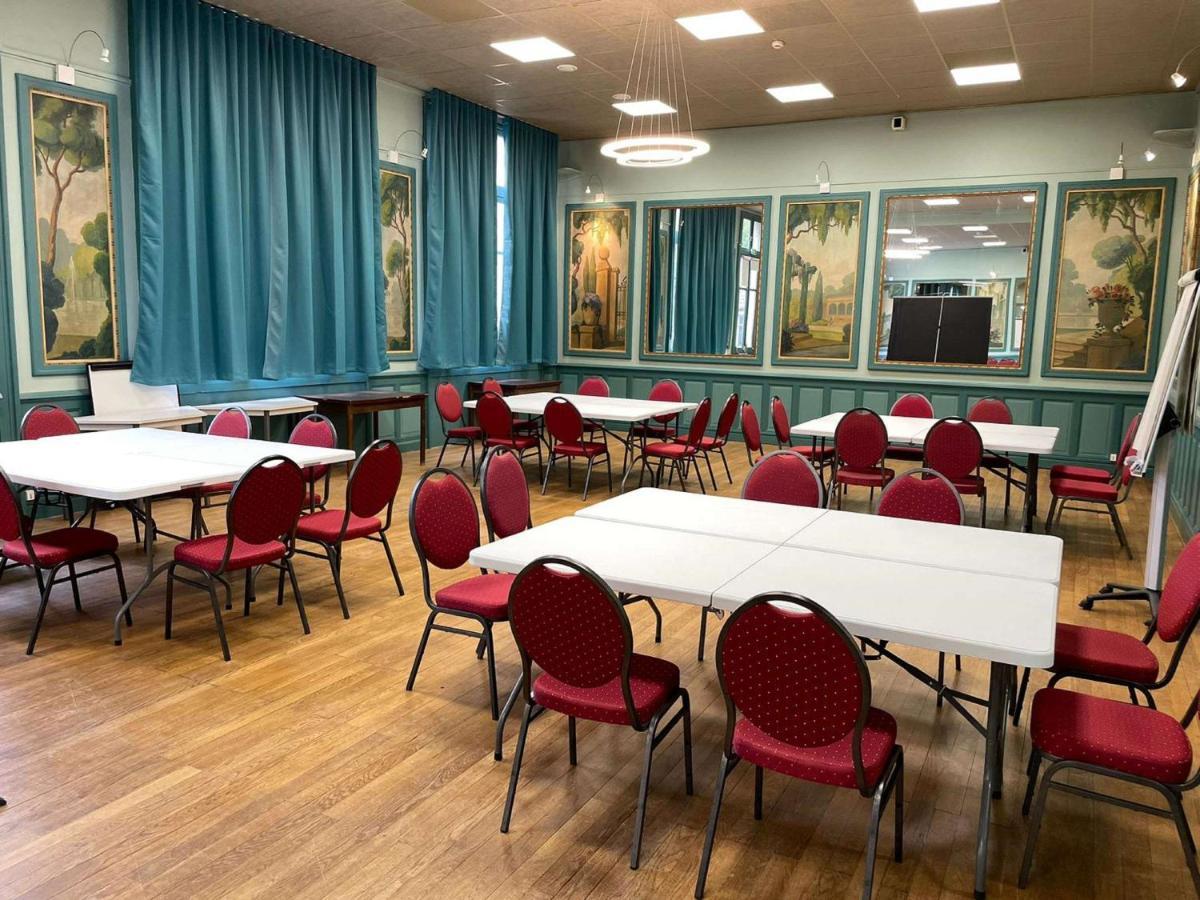 Ibis Styles Moulins Centre Hotel Екстериор снимка