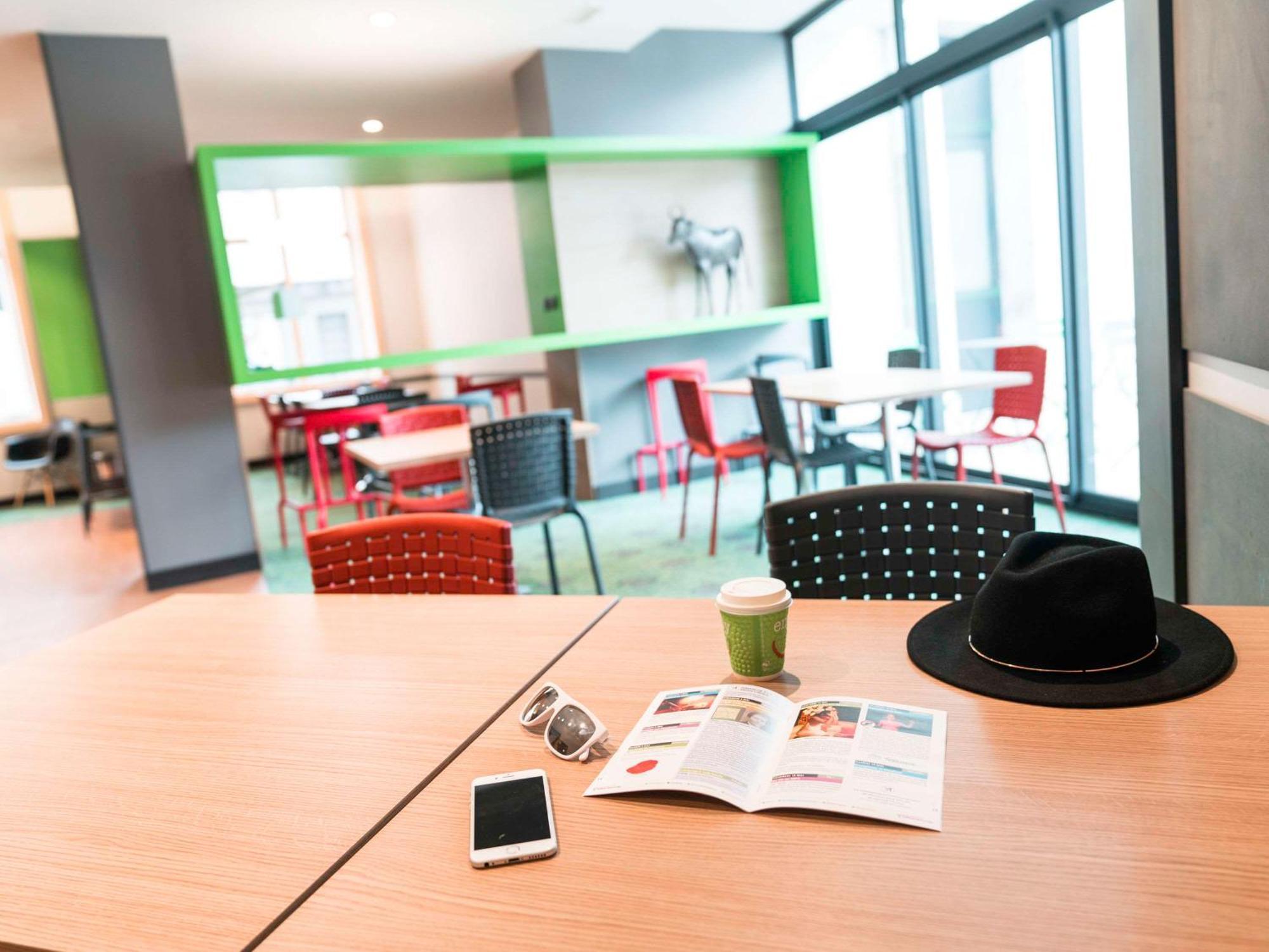 Ibis Styles Moulins Centre Hotel Екстериор снимка