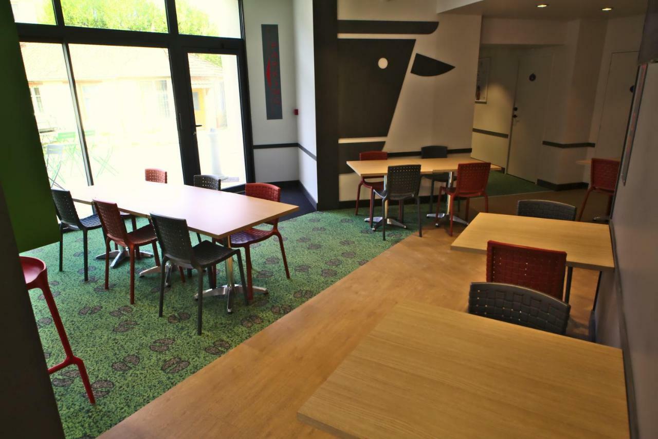 Ibis Styles Moulins Centre Hotel Екстериор снимка